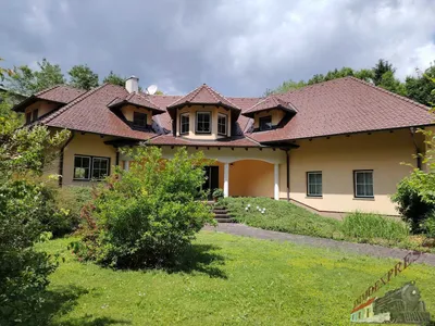 8-Zimmer-Immobilie kaufen in Baden – 285 m², € 595.000 – Bild 1 von 35
