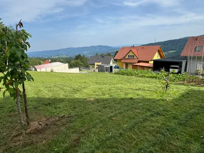 Grundstück kaufen in Deutschlandsberg – 902 m², € 73.000 – Bild 1 von 13