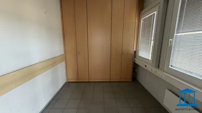 Gewerbeimmobilie mieten in Wiener Neustadt – 1 587 m² – Bild 32 von 49