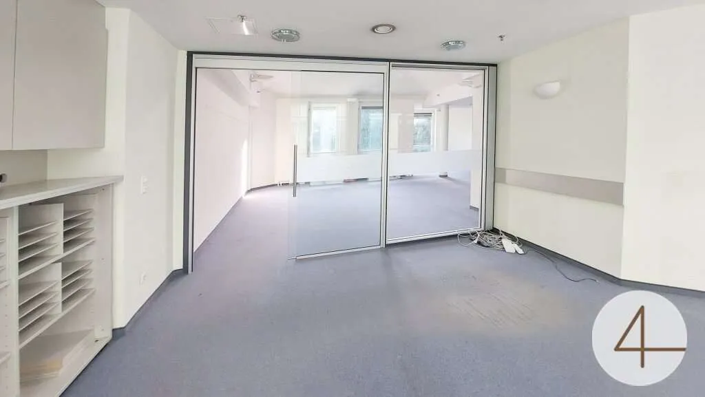 Exklusive Bürofläche in Top Lage mit guter Raumaufteilung – pohled 3