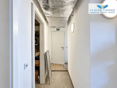 Gewerbeimmobilie kaufen in Bregenz – 53 m², € 190.000 – Bild 9 von 13
