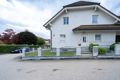 6-Zimmer-Gewerbeimmobilie kaufen in Linz Land – 191,69 m², € 499.000 – Bild 2 von 39