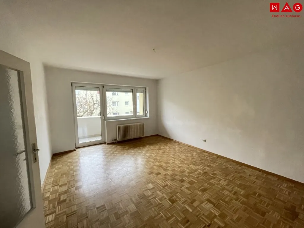 Einladende 3 Raumwohnung mit Balkon und Küche! - Ansicht 2