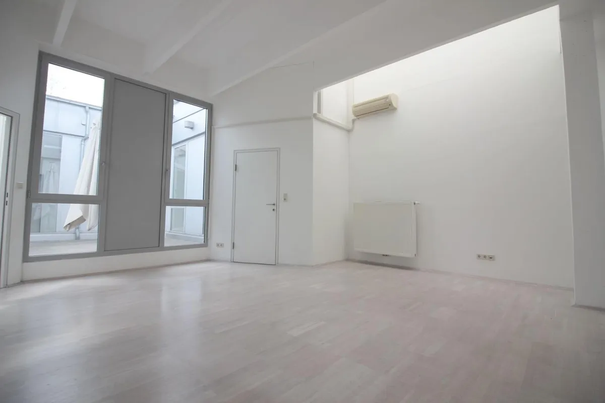 Repräsentative Büro- oder Praxisflächen am Grieskai 76 - ab sofort verfügbar - Ansicht 2