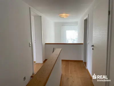 6-Zimmer-Haus kaufen in Ried im Innkreis – 190 m², € 810.000 – Bild 6 von 11