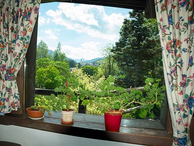 4-Zimmer-Haus kaufen in Kitzbühel – 298 m², € 1.890.000 – Bild 2 von 11