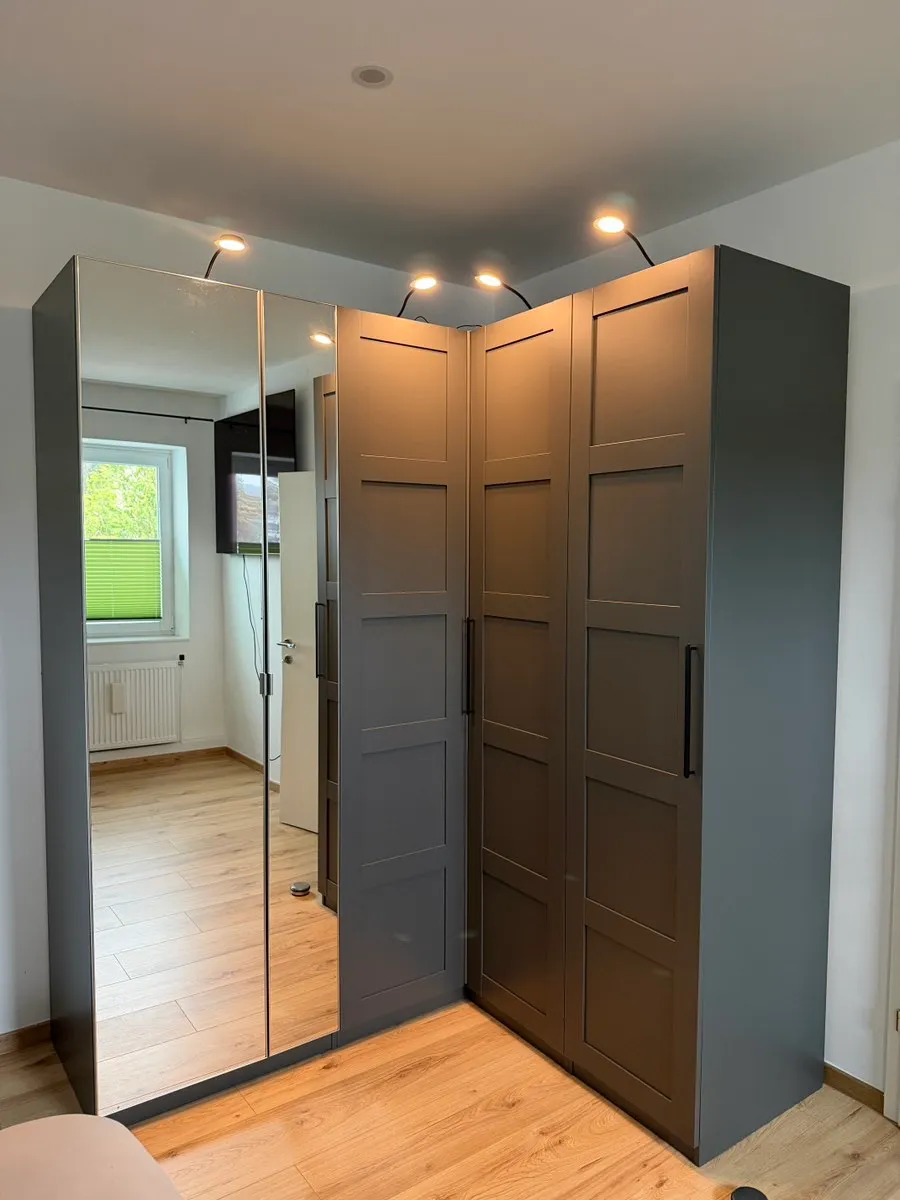 IKEA Pax Eckschrank, € 1.399,- (2345 Brunn am Gebirge)