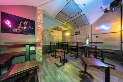 Gewerbeimmobilie mieten in Wien – 140 m², € 2.400 – Bild 21 von 29