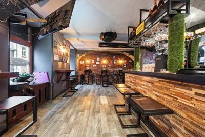Gewerbeimmobilie mieten in Wien – 140 m², € 2.400