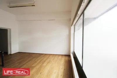 Gewerbeimmobilie kaufen in Gmunden – 33 m², € 79.500 – Bild 2 von 6