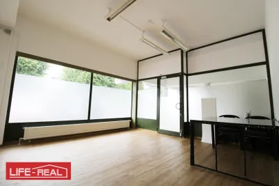 Gewerbeimmobilie kaufen in Gmunden – 33 m², € 79.500 – Bild 1 von 6