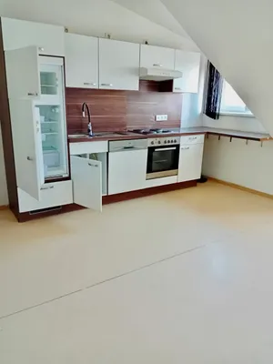 3-Zimmer-Wohnung mieten in Linz – 73 m², € 800 – Bild 2 von 5