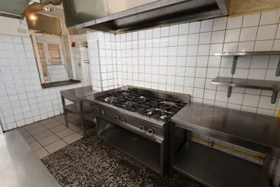 Gewerbeimmobilie mieten in Wien – 125 m², € 1.855 – Bild 2 von 7