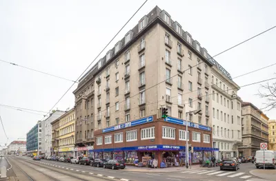 Gewerbeimmobilie kaufen in Wien – 566 m², € 2.499.000 – Bild 1 von 12