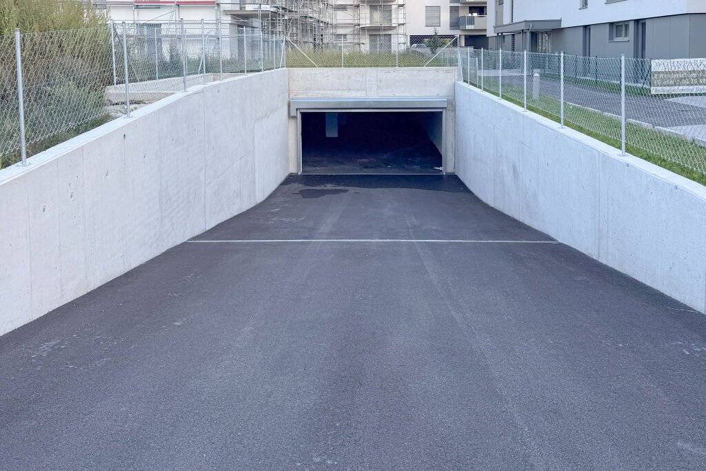 Tiefgaragenstellplätze nahe Bahnhof in Wels/Neustadt zu vermieten - Ansicht 3