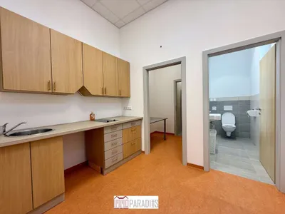 Gewerbeimmobilie mieten in Bruck an der Leitha – 204 m², € 3.765 – Bild 6 von 13