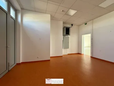 Gewerbeimmobilie mieten in Bruck an der Leitha – 204 m², € 3.765 – Bild 4 von 13