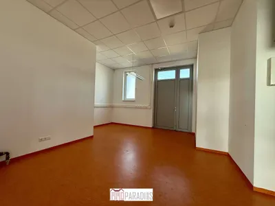 Gewerbeimmobilie mieten in Bruck an der Leitha – 204 m², € 3.765 – Bild 5 von 13