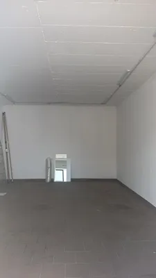 Gewerbeimmobilie mieten in Wiener Neustadt Land – 40 m², € 422 – Bild 2 von 9