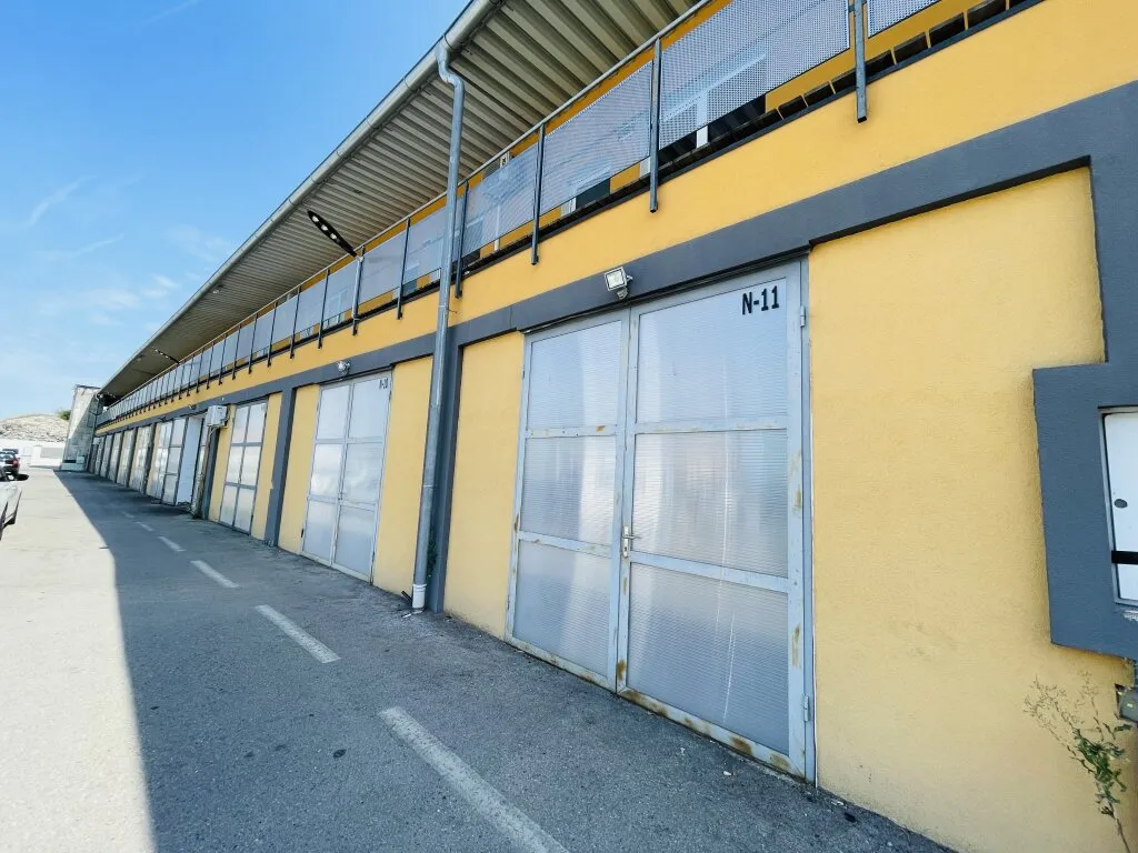 PROVISIONSFREI!!! Große Halle, Werkstatt, Lager 40 m² ohne Hebebühne N15 - Ansicht 3