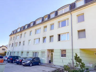 Gewerbeimmobilie kaufen in Wiener Neustadt Land – 1 602 m², € 1.650.000 – Bild 2 von 11