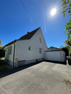 Haus kaufen in Linz Land – 80 m², € 379.000 – Bild 1 von 95