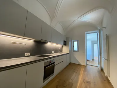 2-Zimmer-Wohnung mieten in Linz – 85,67 m², € 1.545 – Bild 2 von 11