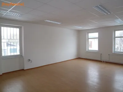 3-Zimmer-Gewerbeimmobilie mieten in Wien – 223 m², € 3.345 – Bild 4 von 6