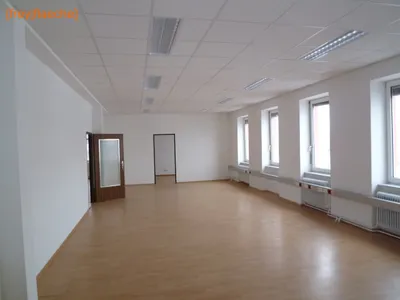 3-Zimmer-Gewerbeimmobilie mieten in Wien – 223 m², € 3.345