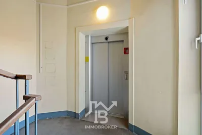 6-Zimmer-Gewerbeimmobilie mieten in Linz – 210 m², € 3.089 – Bild 15 von 17