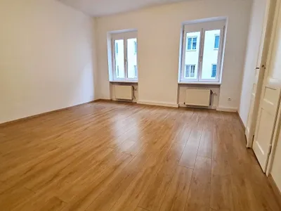 REMBRANDTSTRASSE, 89 m2 Altbau, 3 Zimmer, Extraküche, Wannenad, Parketten, 1. Liftstock, WG-geeignet, Augarten-Nähe – Bild 3
