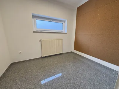 Gewerbeimmobilie mieten in Neunkirchen – 80 m², € 795 – Bild 10 von 14