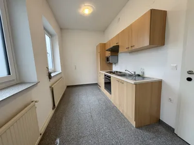 Gewerbeimmobilie mieten in Neunkirchen – 80 m², € 795 – Bild 9 von 14