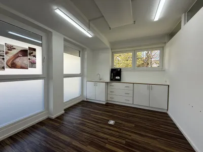 4-Zimmer-Gewerbeimmobilie mieten in Innsbruck-Land – 85 m², € 1.851 – Bild 6 von 23