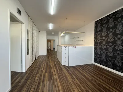 4-Zimmer-Gewerbeimmobilie mieten in Innsbruck-Land – 85 m², € 1.851 – Bild 19 von 23