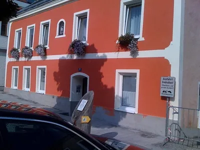 4-Zimmer-Wohnung mieten in Perg – 65 m², € 520 – Bild 1 von 2