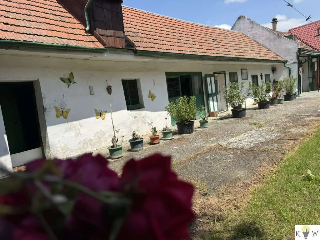 Historisches Anwesen mit 1.457m² großem Grundstück in Kittsee - ideal auch für Bauträger - Ansicht 3