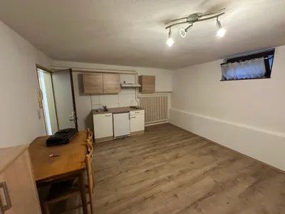 1-Zimmer-Wohnung mieten in Graz-Umgebung – 18 m², € 400 – Bild 3 von 3