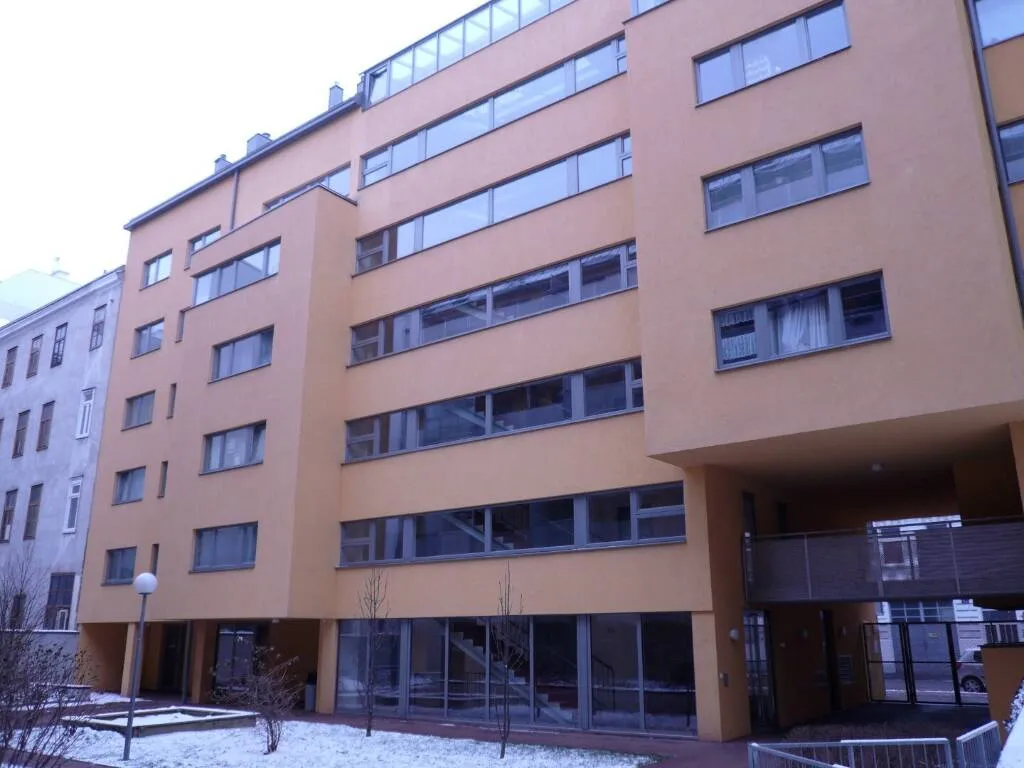 Garagenplatz Leystraße – pohled 2