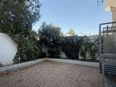 9-Zimmer-Gewerbeimmobilie kaufen in Baden – 219,67 m², € 1.200.000 – Bild 13 von 35