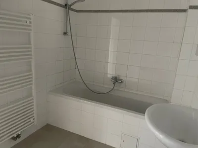 2-Zimmer-Immobilie mieten in Baden – 55 m², € 749 – Bild 5 von 8