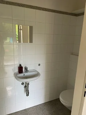 2-Zimmer-Immobilie mieten in Baden – 55 m², € 749 – Bild 8 von 8