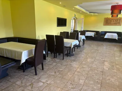 8-Zimmer-Gewerbeimmobilie mieten in Murau – 205 m², € 9 – Bild 8 von 15