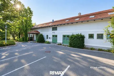 Gewerbeimmobilie kaufen in Wels-Land – 1 100 m²
