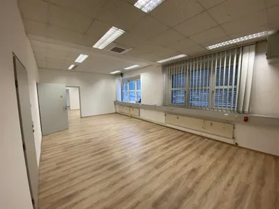 2-Zimmer-Gewerbeimmobilie mieten in Linz – 58 m², € 835 – Bild 7 von 9