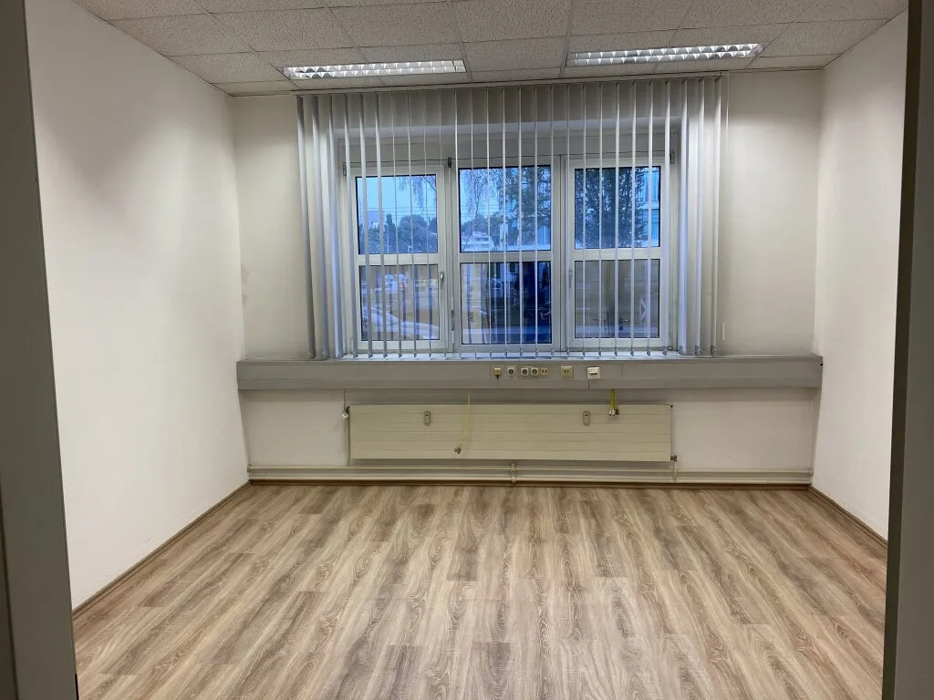 Modernes Büro mit Klimaanlage in Linz 4020 - 57,6 m², 2 Zimmer - Ansicht 3