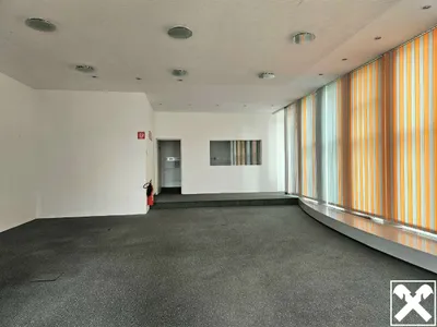 Gewerbeimmobilie mieten in Linz – 107 m², € 1.458 – Bild 2 von 8