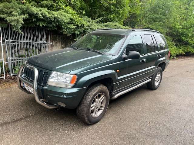 Jeep Grand Cherokee 4,7 V8 Overland SUV / Geländewagen