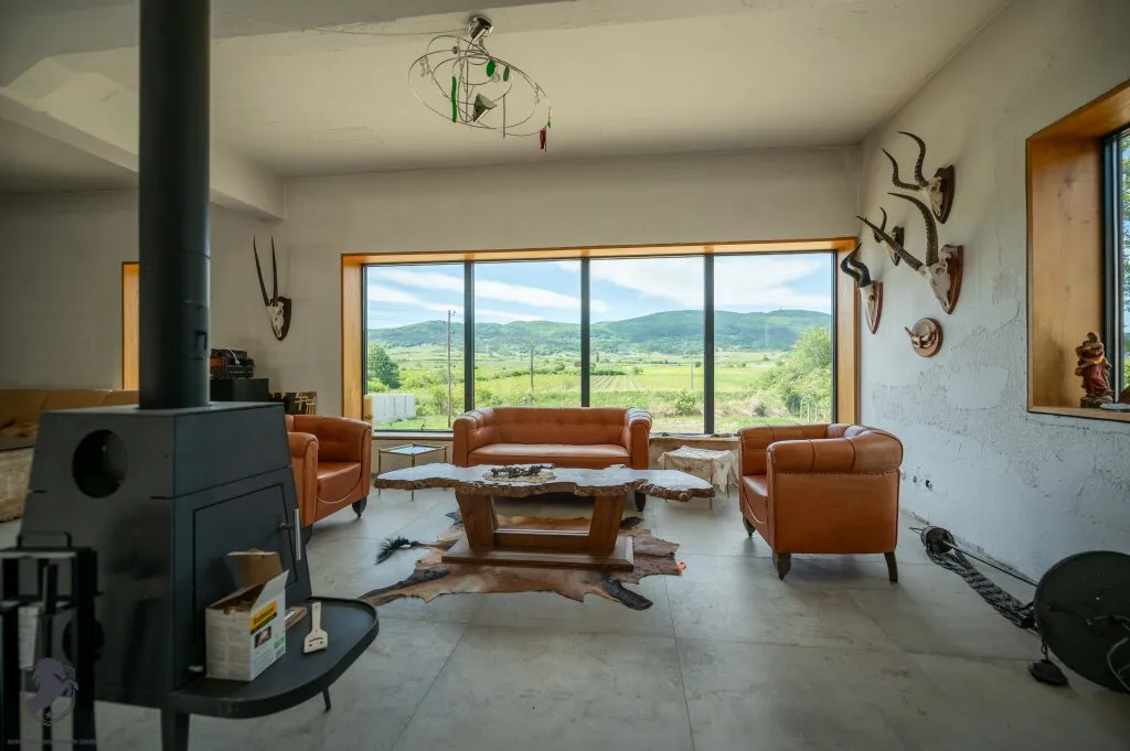 ECHTES LOFT (kein Fake!) + WERKSTATT + 2.100 m² EIGENGRUND - Ansicht 3