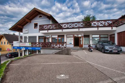 2-Zimmer-Gewerbeimmobilie mieten in Vöcklabruck – € 665 – Bild 13 von 15